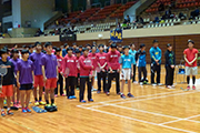 大分県小学校バドミントン九州小学生大会試合風景